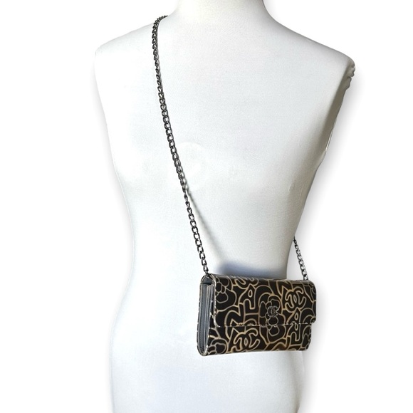 SOLD Chanel Camellia Patent Leather Long Wallet with Chain - Picture 13 of 14